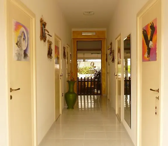 לינה וארוחת בוקר Sunrise 3*